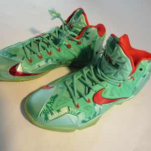 Nike Lebron XI Christmas Basketball Shoes Men's 10